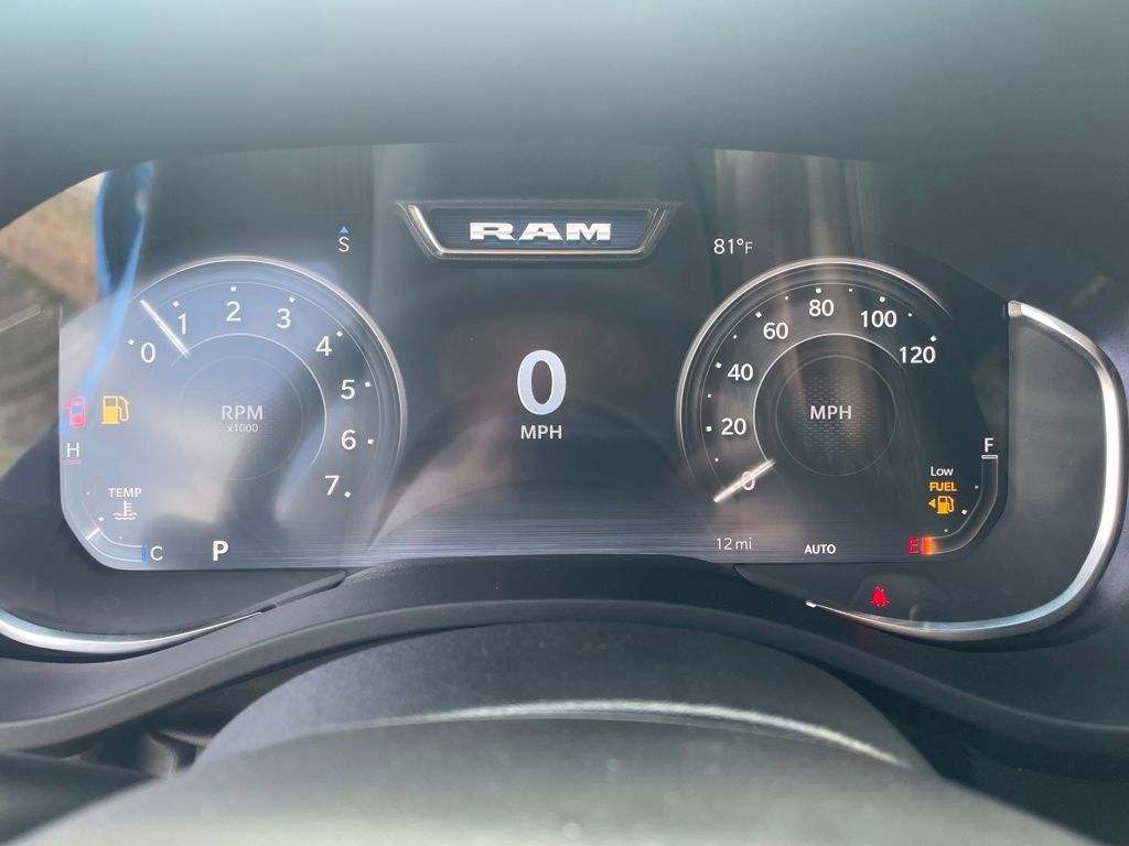 New 2026 RAM 1500 Big Horn AWD/4WD image 14