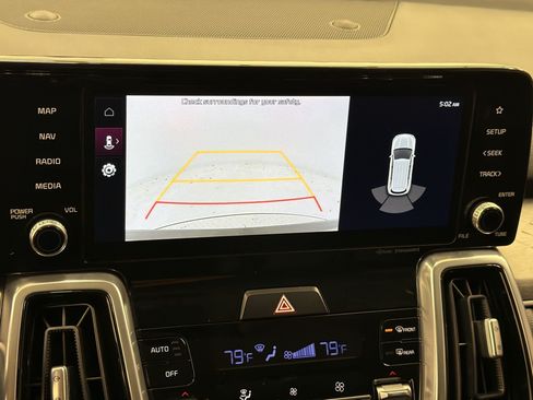 Used 2023 Kia Sorento SX FWD image 21