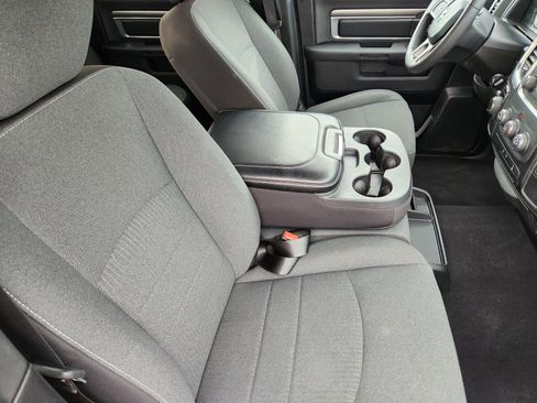 Used 2024 RAM 1500 Classic Warlock RWD image 17