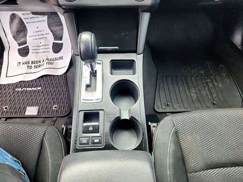 Used 2015 Subaru Outback 2.5i Premium image 17