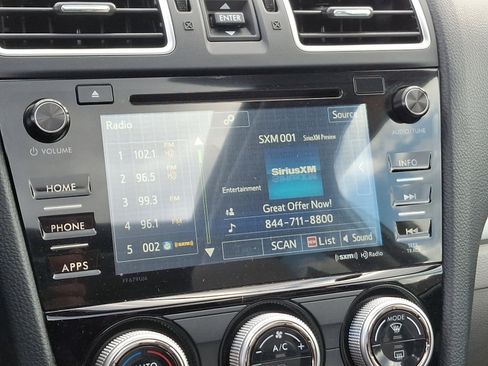 Used 2018 Subaru Forester 2.5i Premium w/ All-Weather Package image 17