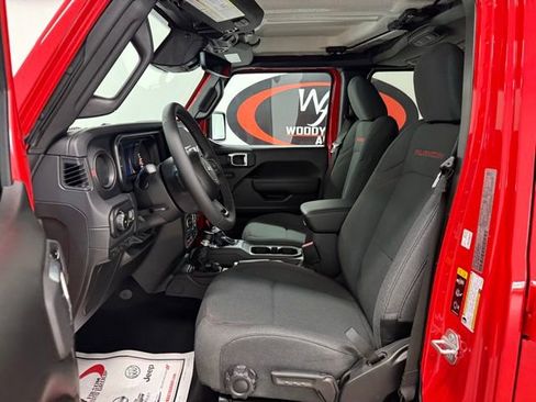 New 2026 Jeep Wrangler Unlimited Rubicon image 10