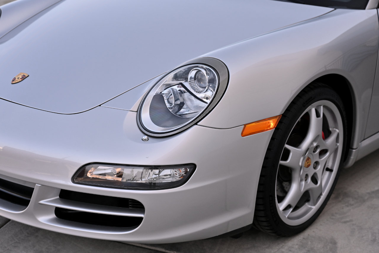 Used 2005 Porsche 911 Carrera S RWD image 29