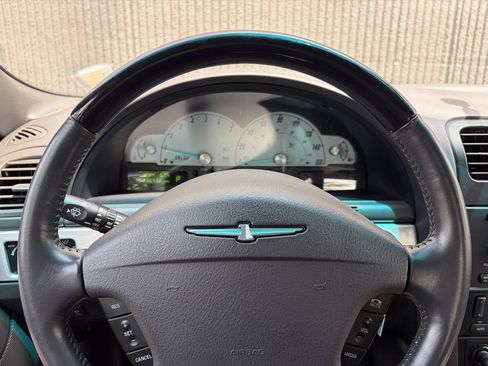 Used 2002 Ford Thunderbird RWD image 29