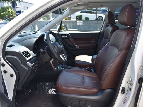 Used 2018 Subaru Forester 2.5i Touring w/ Popular Package #2 AWD/4WD image 19