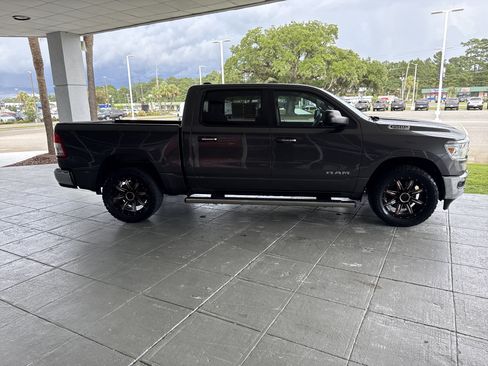 Used 2019 RAM 1500 Big Horn RWD image 12