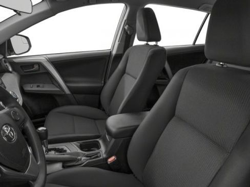 Used 2018 Toyota RAV4 LE w/ All Weather Liner Package AWD/4WD image 9