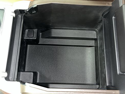 Used 2019 Ford F250 King Ranch w/ Chrome Package image 29