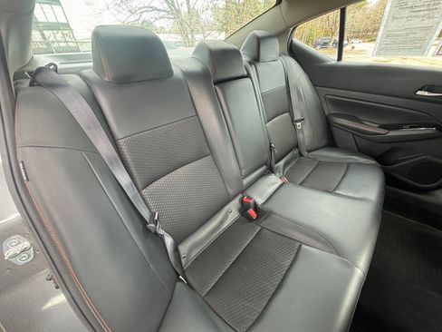 Used 2024 Nissan Altima 2.5 SR image 18