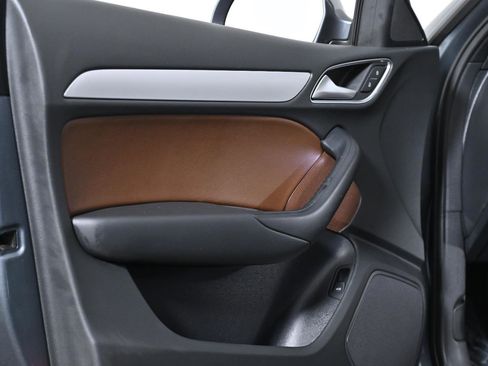 Used 2017 Audi Q3 2.0T Premium w/ Convenience Package image 31