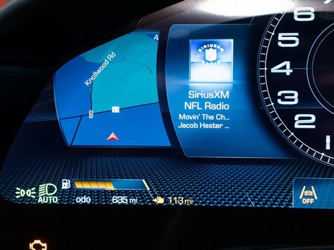 Used 2024 Ferrari Roma Spider image 31