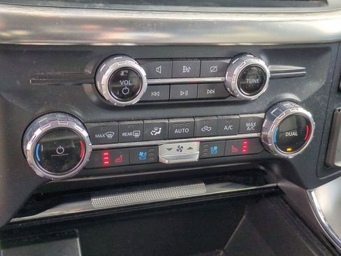 Used 2022 Ford F150 Lariat image 30