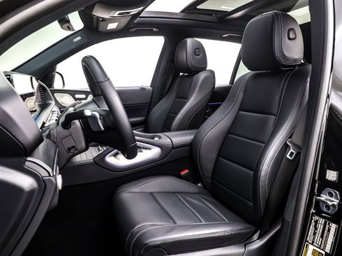 Certified 2025 Mercedes-Benz GLE 450 4MATIC image 19