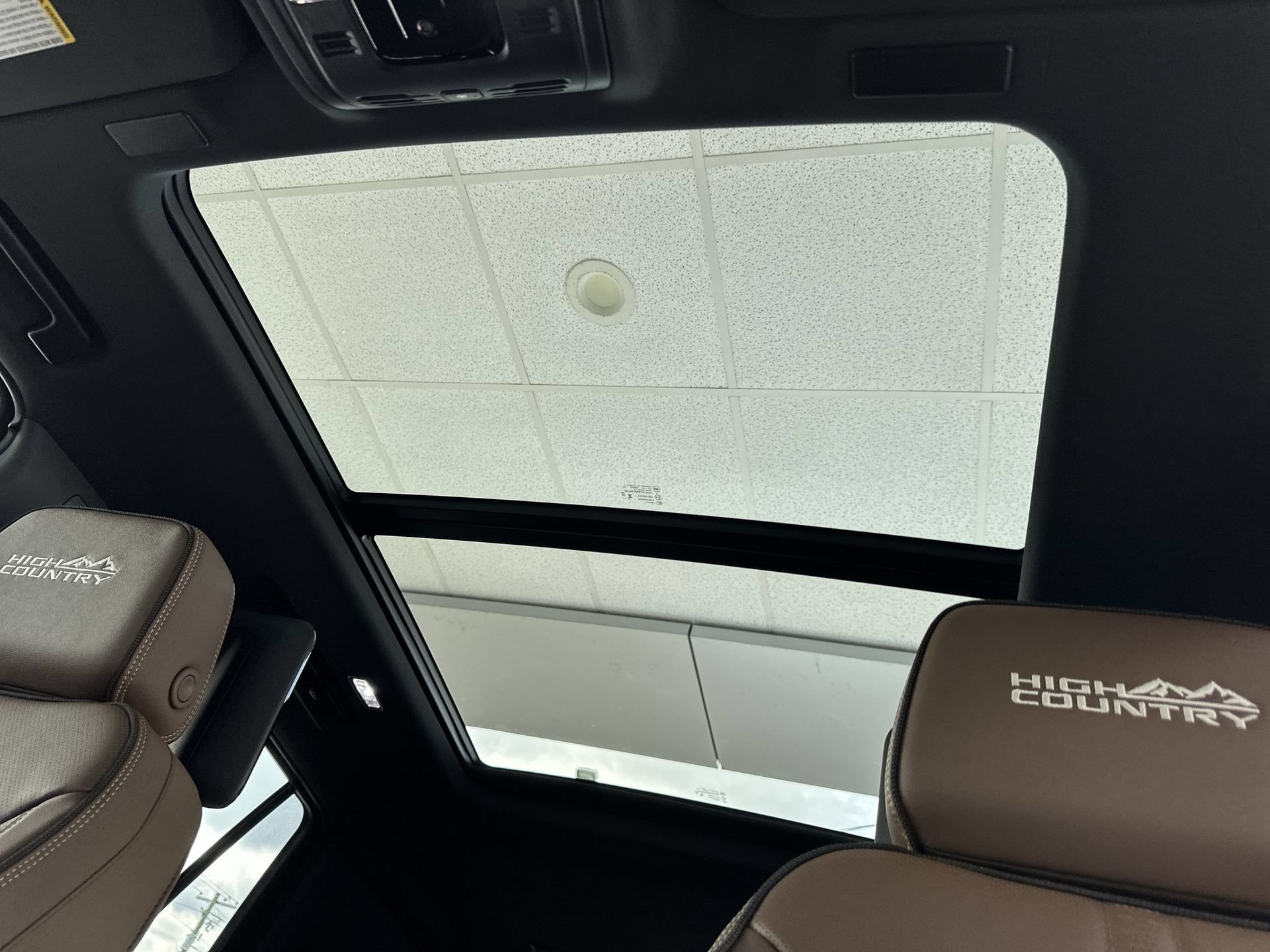 New 2027 Chevrolet Tahoe High Country AWD/4WD image 19