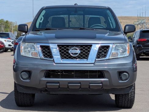 Used 2017 Nissan Frontier SV AWD/4WD image 6