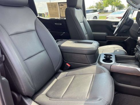 Used 2022 GMC Sierra 1500 SLT w/ SLT Premium Plus Package AWD/4WD image 22
