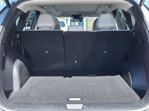 Used 2023 Hyundai Tucson Limited image 31