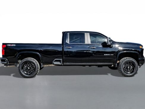 Used 2024 Chevrolet Silverado 2500 W/T image 6