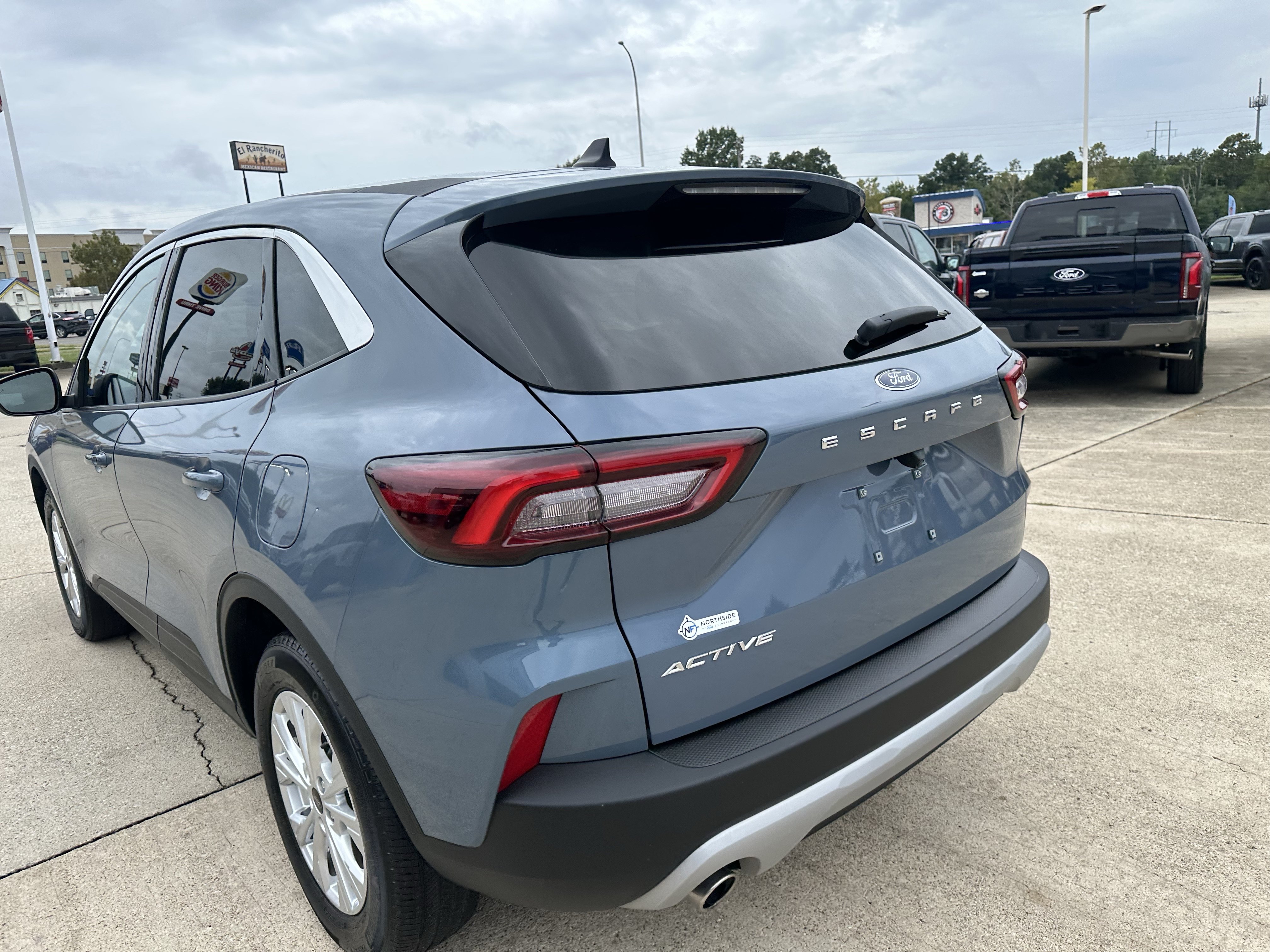 Used 2024 Ford Escape Active FWD image 5