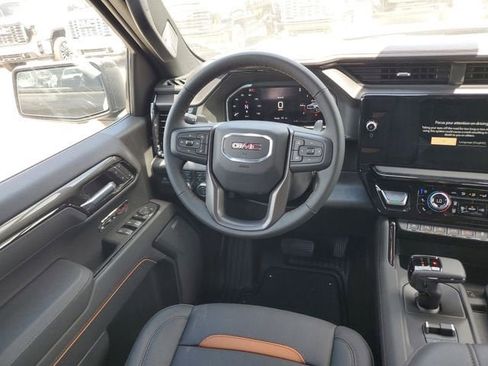 New 2026 GMC Sierra 1500 AT4 w/ AT4 Premium Package AWD/4WD image 14
