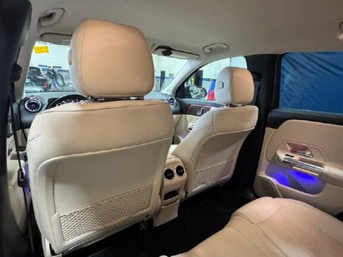 Certified 2023 Mercedes-Benz GLA 250 4MATIC image 17