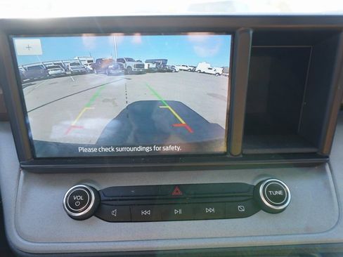 Used 2023 Ford Maverick Lariat w/ Lariat Luxury Package image 9