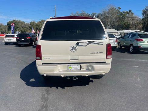 Used 2002 Cadillac Escalade Luxury image 5
