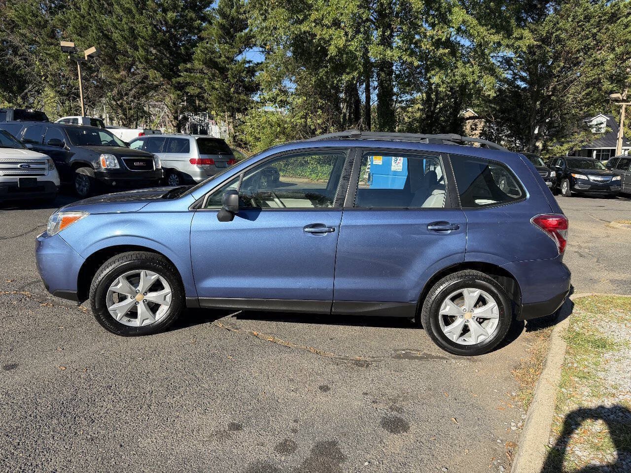 Used 2015 Subaru Forester 2.5i w/ Alloy Wheel Package AWD/4WD image 4