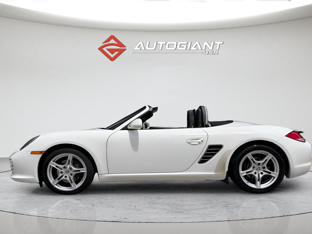 Used 2011 Porsche Boxster RWD image 7