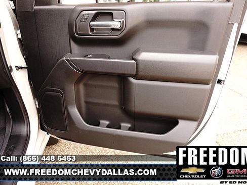 New 2026 Chevrolet Silverado 1500 Custom w/ LPO, Dark Essentials Package image 39