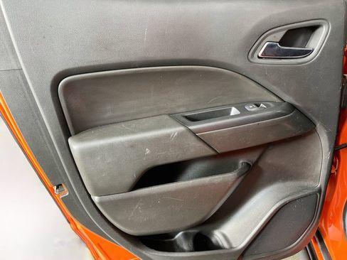 Used 2019 Chevrolet Colorado ZR2 w/ ZR2 Dusk Special Edition AWD/4WD image 28