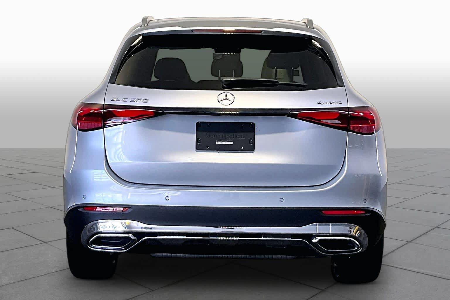 Certified 2026 Mercedes-Benz GLC 300 4MATIC image 5