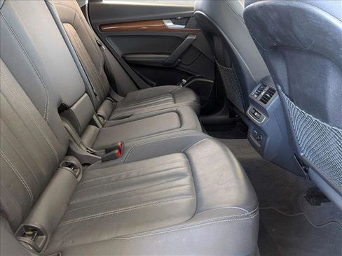 Used 2023 Audi Q5 2.0T Premium Plus image 19