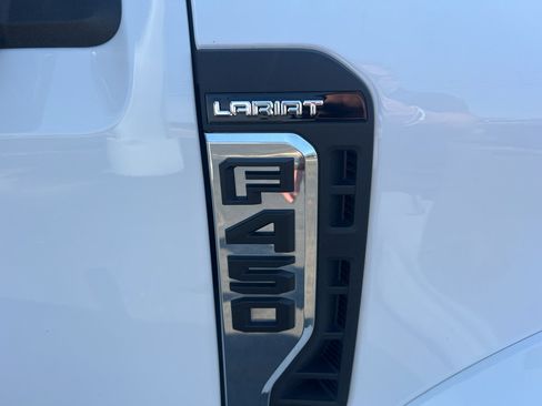 Used 2024 Ford F450 Lariat w/ Lariat Ultimate Package image 13
