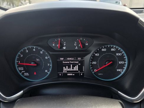 Used 2018 Chevrolet Equinox LT image 22