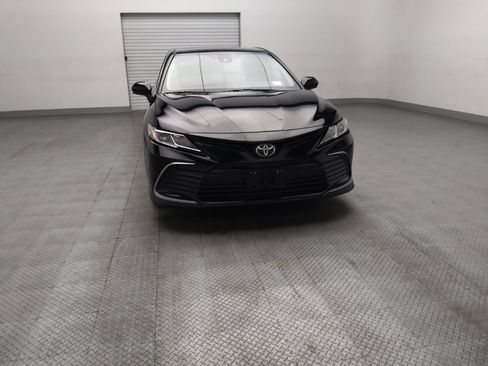 Used 2021 Toyota Camry LE w/ Carpet Mat Package (TMS) FWD image 14