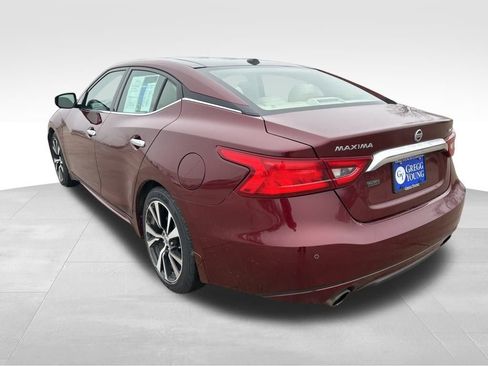 Used 2018 Nissan Maxima Platinum image 4