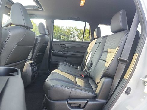 Certified 2023 Honda Passport EX-L image 10