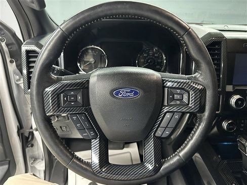 Used 2019 Ford F150 Lariat w/ Equipment Group 502A Luxury AWD/4WD image 24