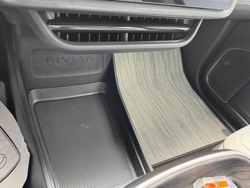 Used 2023 Rivian R1S Adventure AWD/4WD image 23