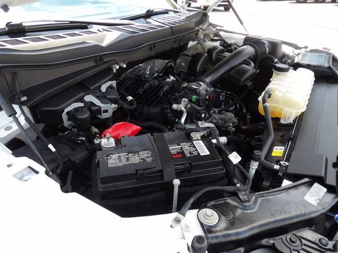 Used 2022 Ford F150 XLT w/ Trailer Tow Package RWD image 46