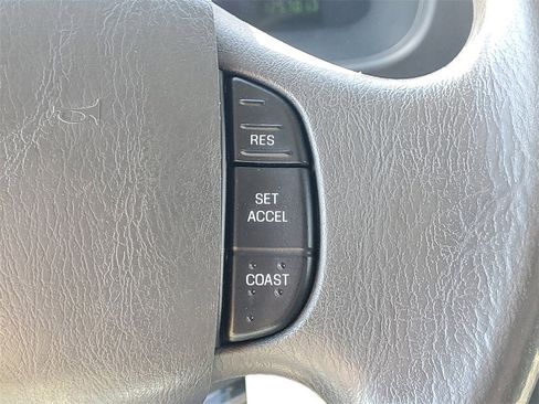 Used 2008 Ford E-350 and Econoline 350 Super Duty image 13