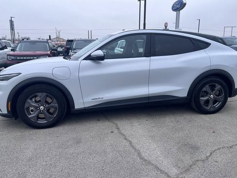 Used 2021 Ford Mustang Mach-E Select image 4