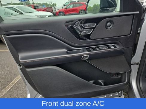 Certified 2020 Lincoln Aviator Reserve w/ Equipment Group 201A AWD/4WD image 13