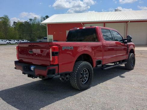Used 2024 Ford F250 Lariat w/ Lariat Ultimate Package AWD/4WD image 5