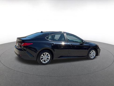 Used 2025 Toyota Camry LE FWD image 15