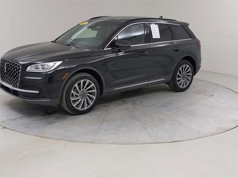 Used 2025 Lincoln Corsair Reserve image 20