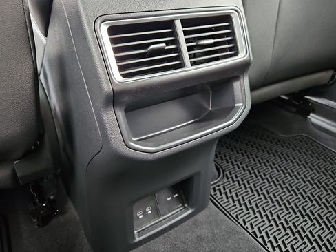 New 2026 Volkswagen Atlas Cross Sport SE AWD/4WD image 24