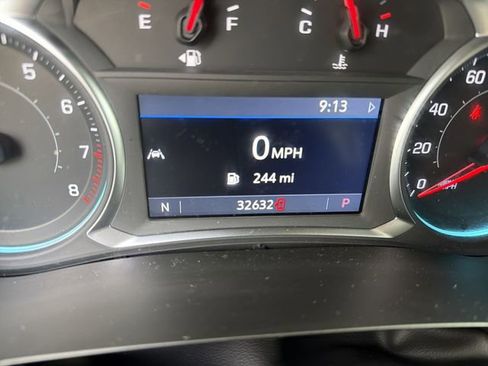 Certified 2023 Chevrolet Traverse LT AWD/4WD image 17