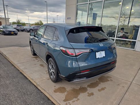 Certified 2024 Honda HR-V EX-L image 5
